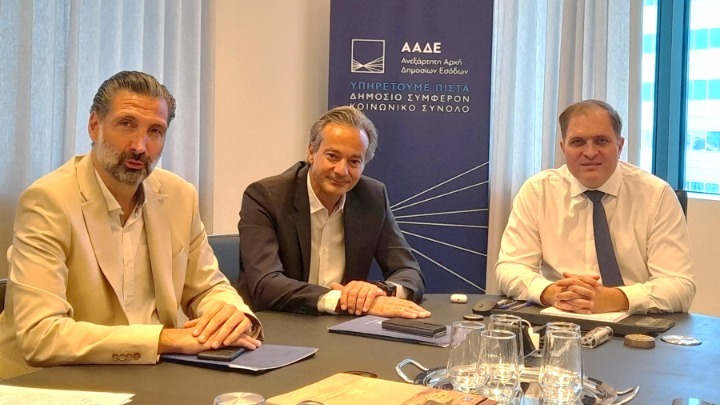 τουριστικές εμπορικές επιχειρήσεις