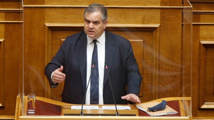 Σπανάκης