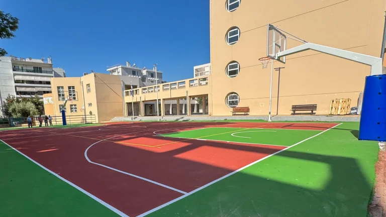 Γιάννης Μυλωνάκης: «Οι εκτεταμένες παρεμβάσεις που υλοποιήθηκαν το καλοκαίρι, αποτελούν το μεγαλύτερο έργο σχολικής συντήρησης των τελευταίων ετών»