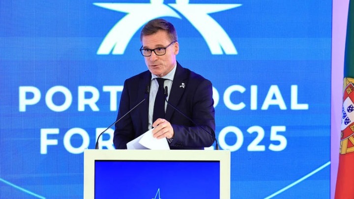 Όλιβερ Ρόπκε Όλιβερ Ρόπκε
