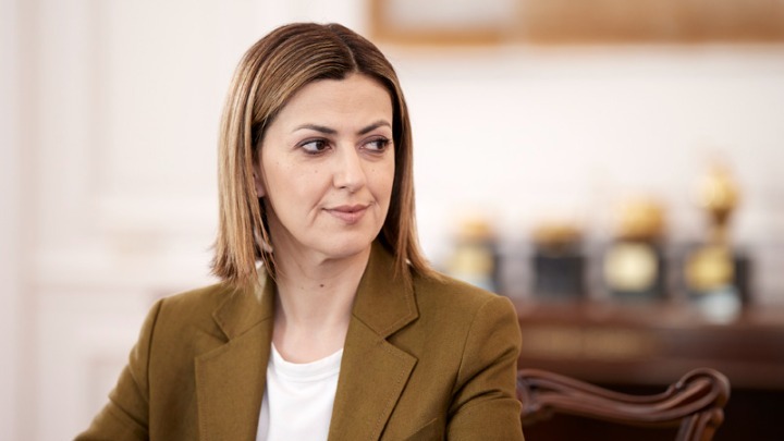 Ειρήνη Αγαπηδάκη πρόγραμμα ΠΡΟΛΑΜΒΑΝΩ