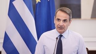 Συναγερμός στην κυβέρνηση – Εκτάκτως συνεδριάζει το Μαξίμου για τις κινητοποιήσεις των αγροτών.