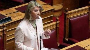 Άρση ασυλίας για τη Ζέττα Μακρή – Η διαδικασία προχωρά.